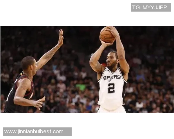 阿里纳斯称赞火箭队身高优势如同奥运中国男篮每位球员均超两米一